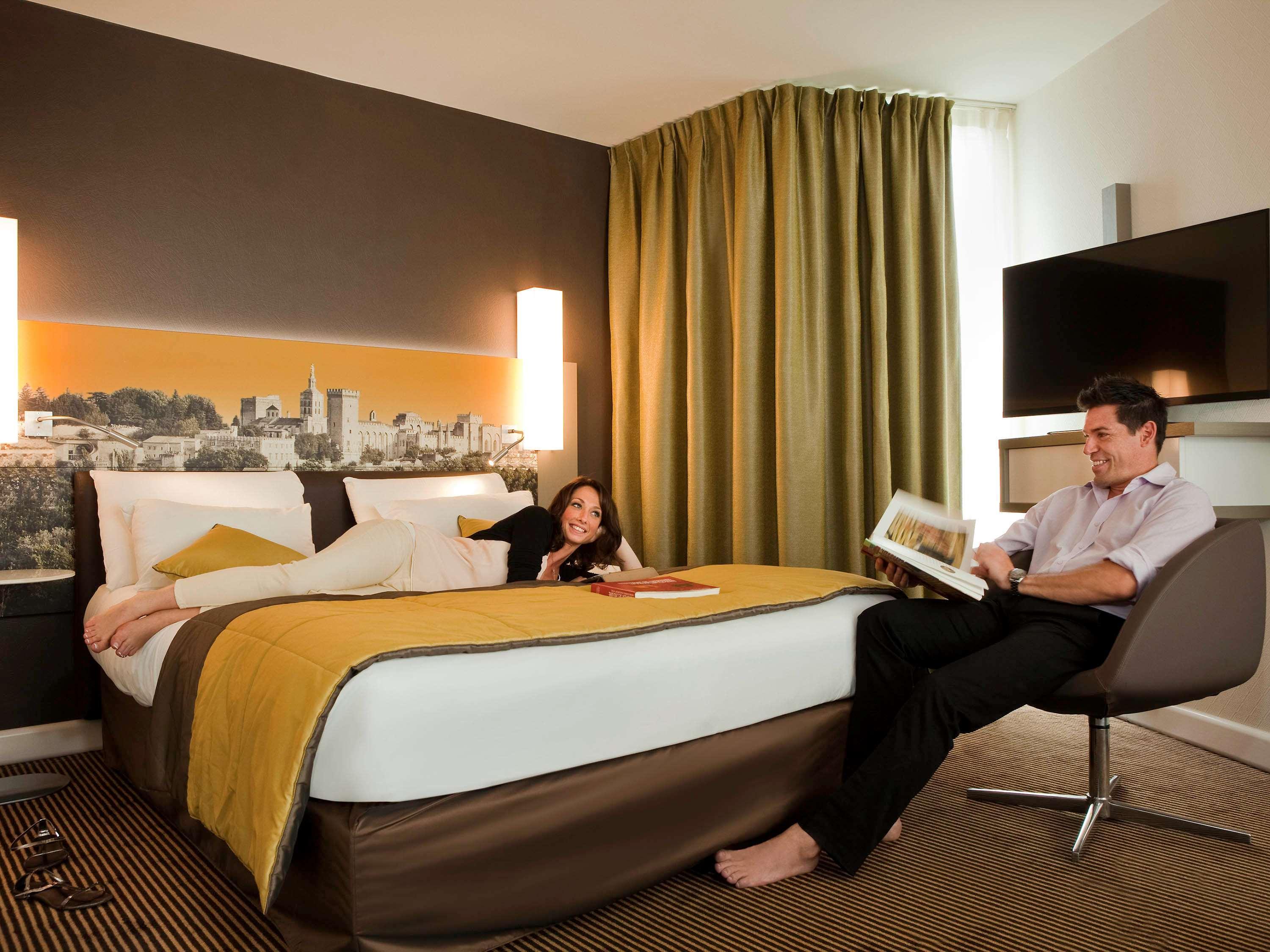 เมอร์เคียว อาวีญง ซองทร์ ปาแล เด ปัป โฮเทล Hotel ภายนอก รูปภาพ