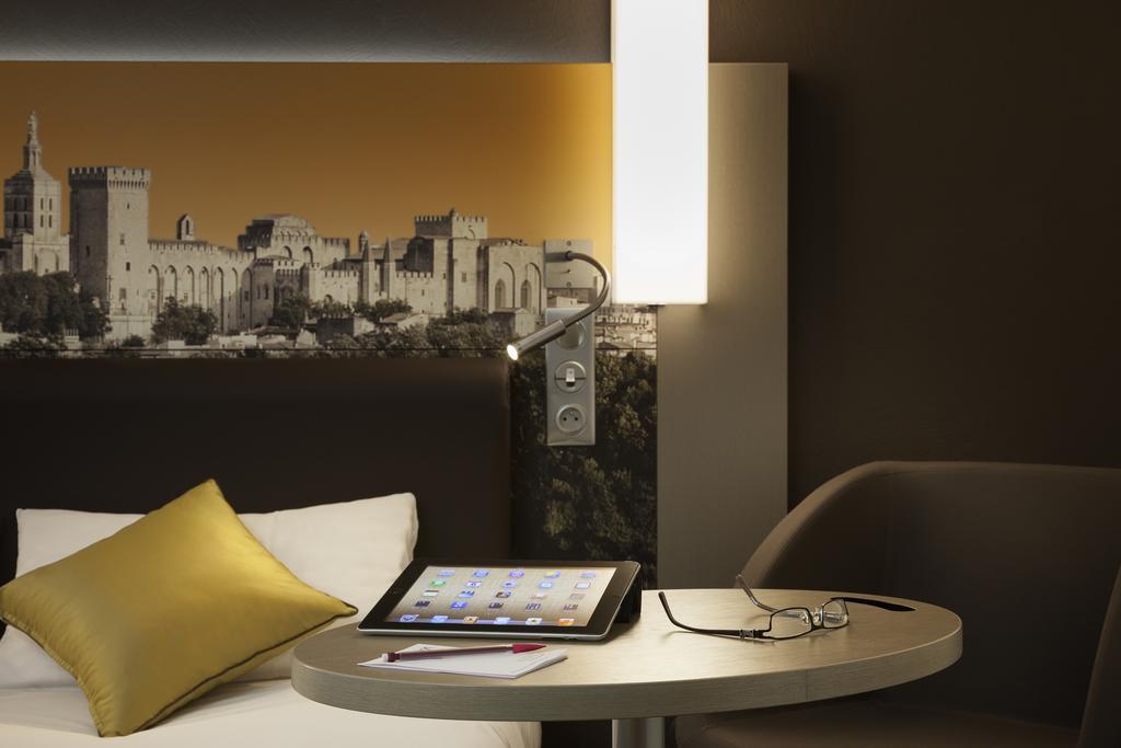 เมอร์เคียว อาวีญง ซองทร์ ปาแล เด ปัป โฮเทล Hotel ภายนอก รูปภาพ